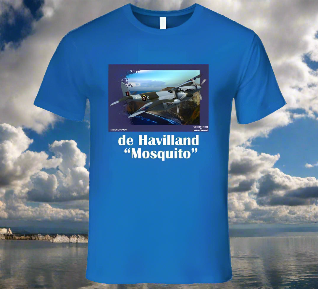 de Havilland Mosquito - Famous English WW2 Aircraft - T Shirt - Smiling Wombat